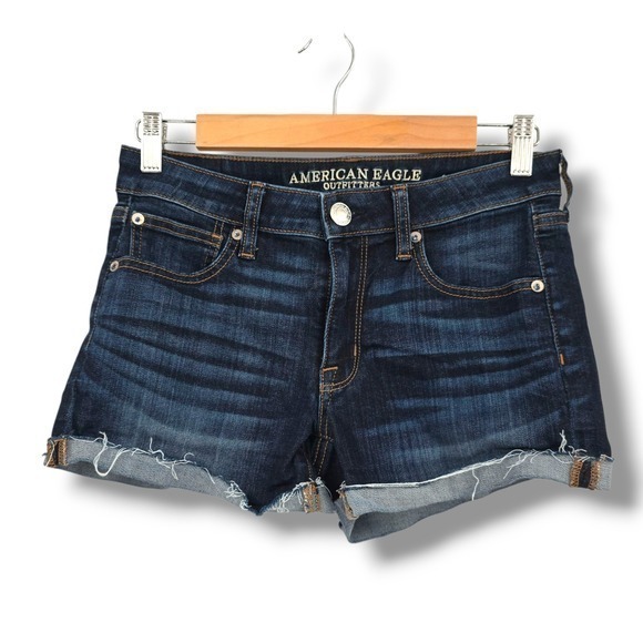 American Eagle Outfitters Pants - American Eagle Denim Shortie Shorts‎ Dark Wash Cuffed Hem Women's Size 6